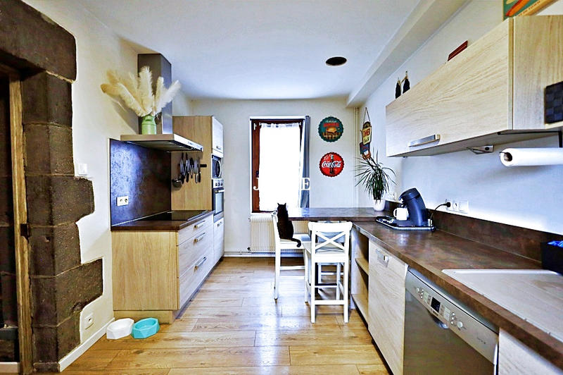 Maison - 152 m² - 6 pièces