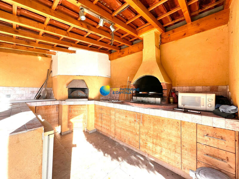 Bastide - 217 m² - 9 pièces