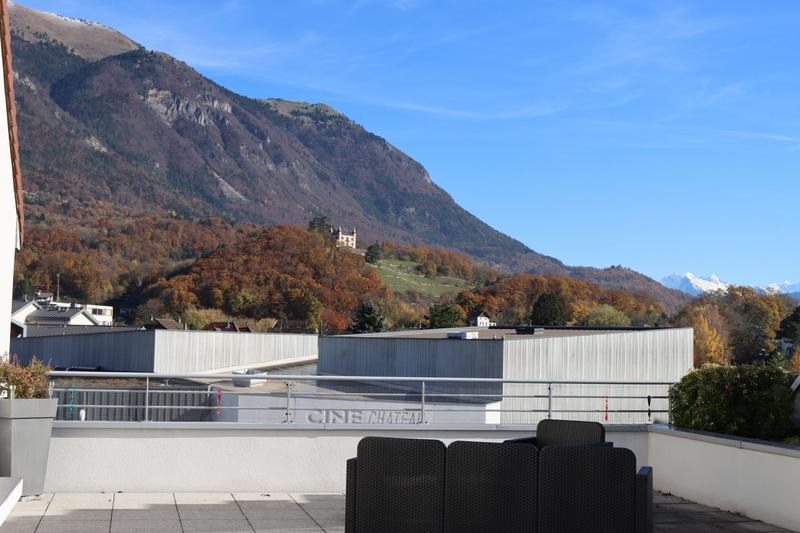 Appartement - 80 m² - 3 pièces