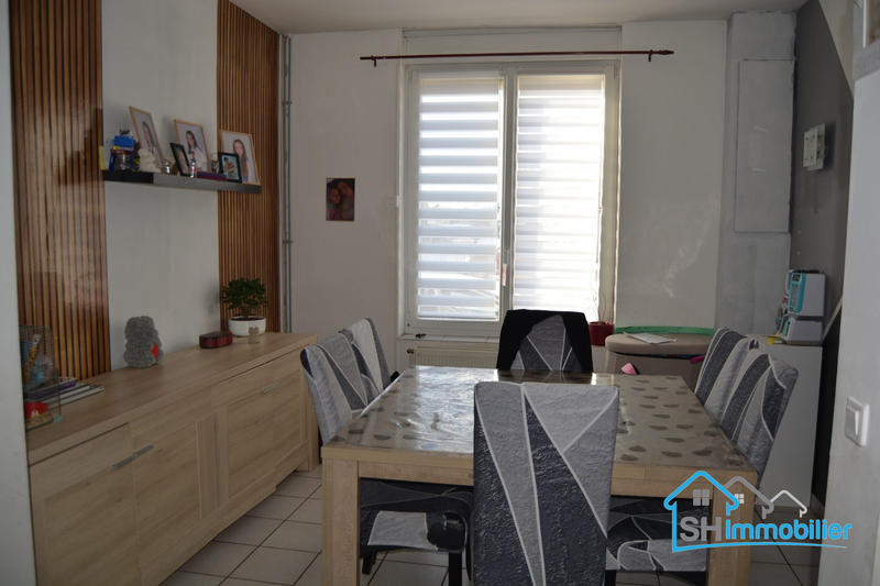 Maison - 100 m² - 6 pièces