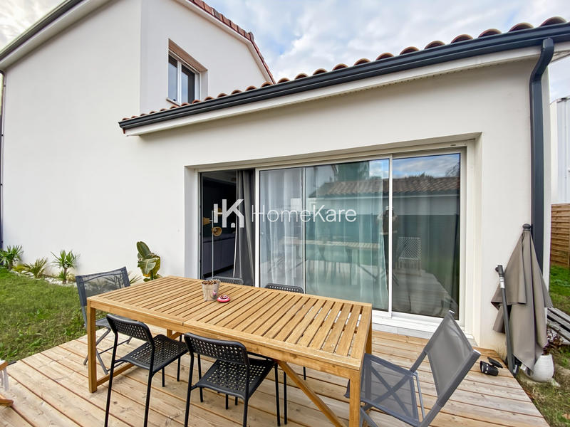 Maison - 105 m² - 4 pièces