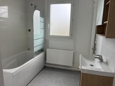 Appartement - 109 m² - 4 pièces