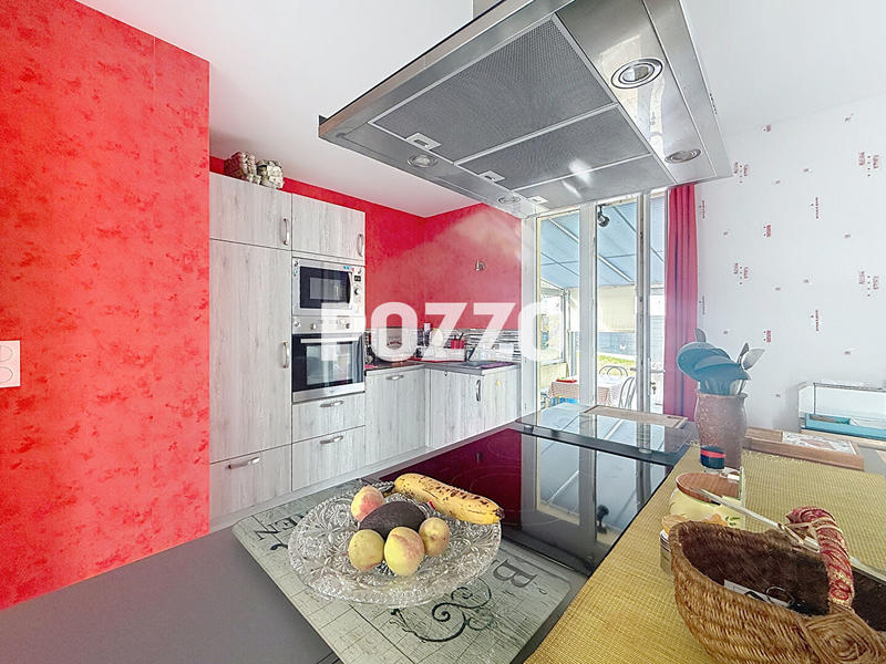 Maison - 101 m² - 5 pièces