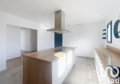 Maison - 140 m² - 4 pièces