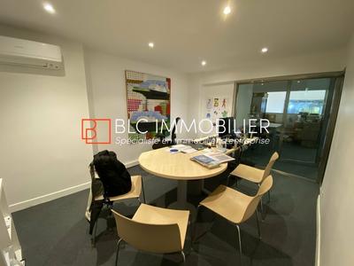 Local commercial - 160 m²