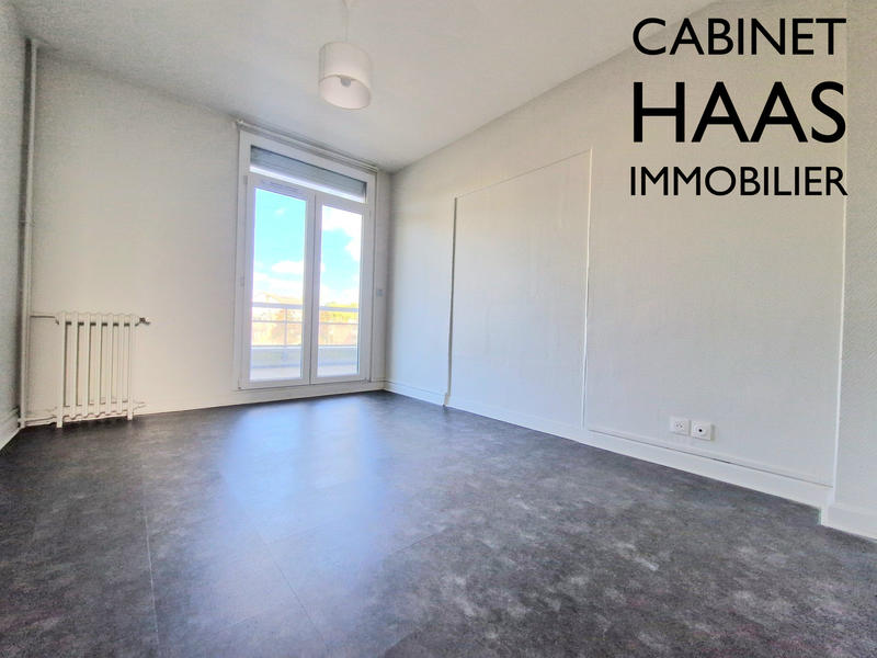 Appartement - 90 m² - 4 pièces