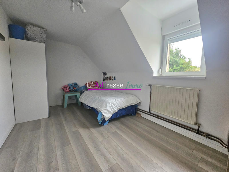 Maison traditionnelle - 194 m² - 9 pièces