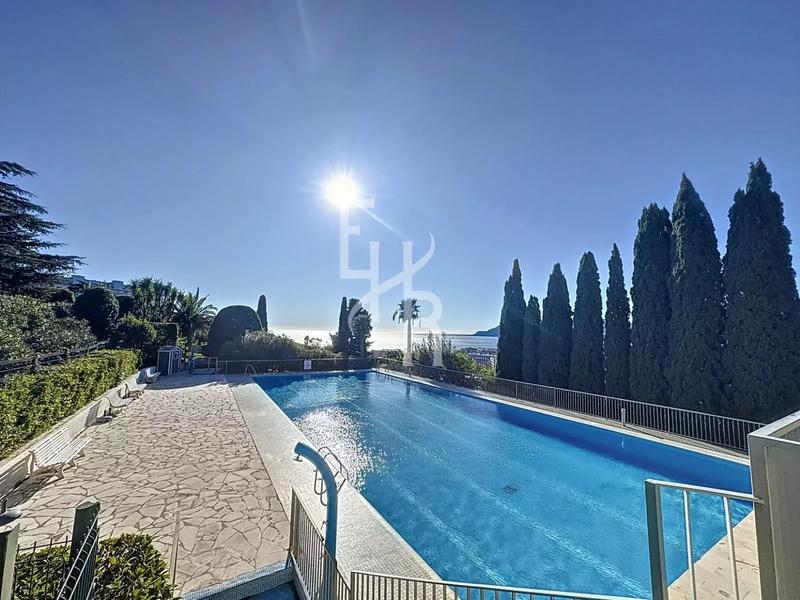 Appartement - 77 m² - 3 pièces