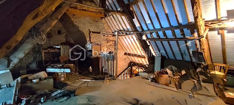 Maison en pierre - 115 m² - 6 pièces