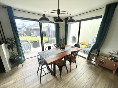 Maison - 111 m² - 5 pièces