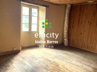 Maison - 79 m² - 3 pièces