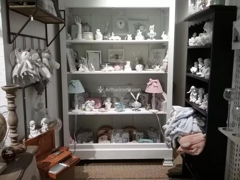 Bureau - 82 m² - 2 pièces