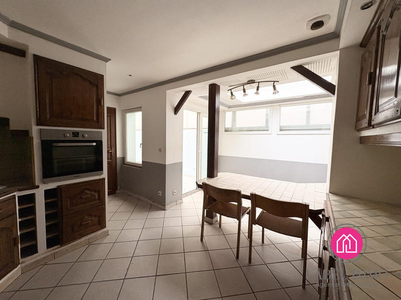 Maison - 140 m² - 5 pièces