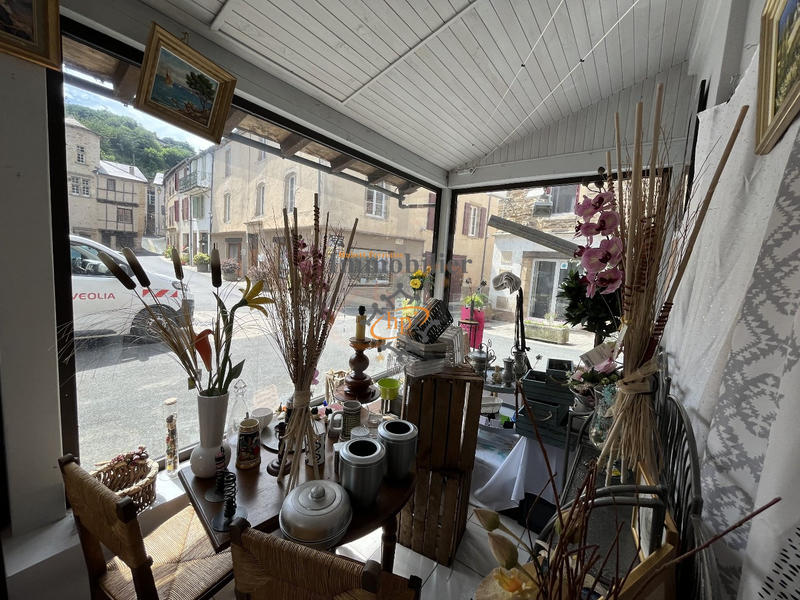 Maison - 190 m² - 6 pièces