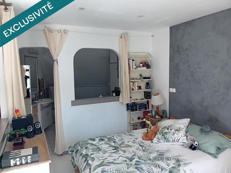 Villa - 201 m² - 6 pièces