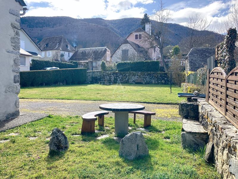 Maison en pierre - 127 m² - 6 pièces