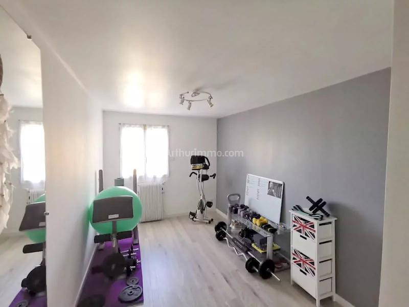 Maison - 110 m² - 6 pièces