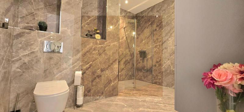 Maison - 315 m² - 8 pièces