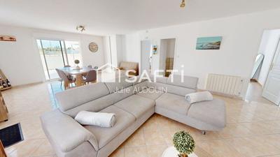 Maison - 94 m² - 4 pièces