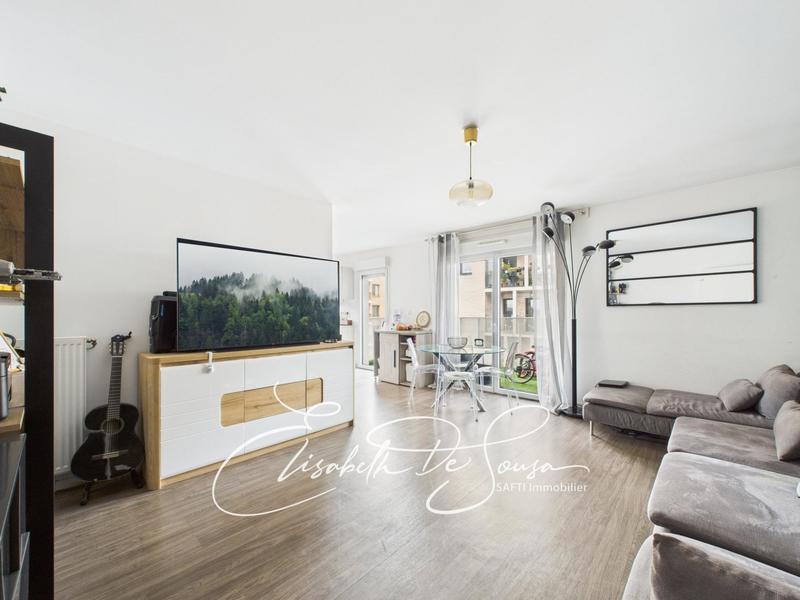 Appartement - 76 m² - 4 pièces