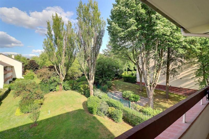 Duplex - 207 m² - 7 pièces