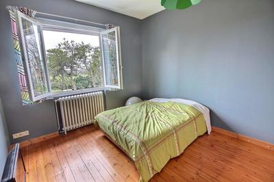 Maison - 143 m² - 7 pièces