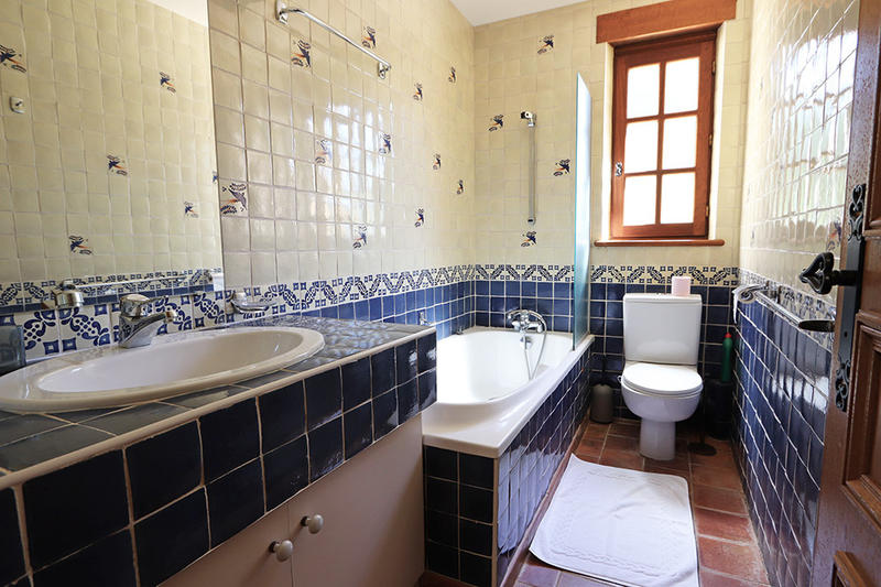 Demeure - 755 m² - 25 pièces