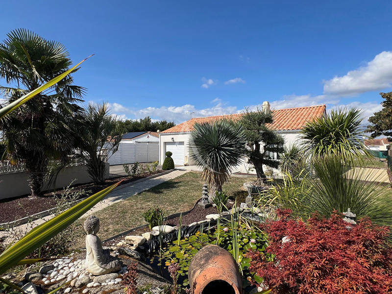 Maison - 93 m² - 4 pièces