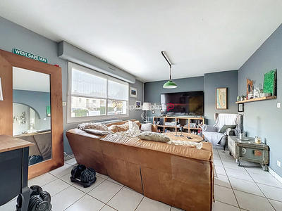 Maison - 101 m² - 5 pièces