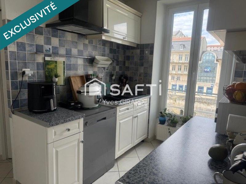 Duplex - 134 m² - 6 pièces