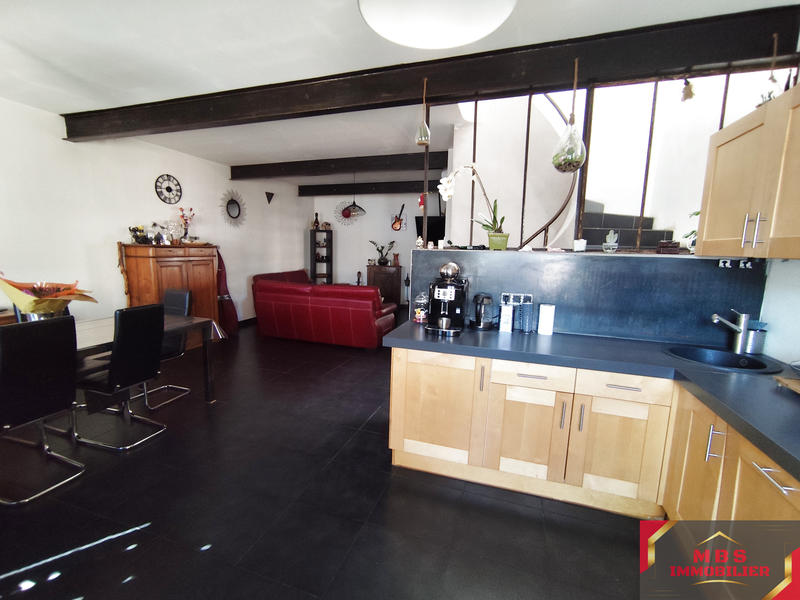 Maison de village - 90 m² - 4 pièces