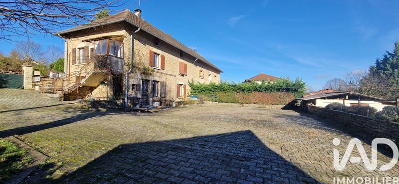 Maison - 105 m² - 4 pièces