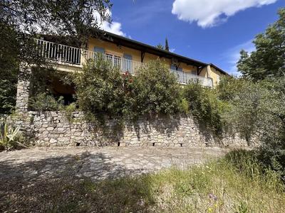 Villa - 162 m² - 7 pièces