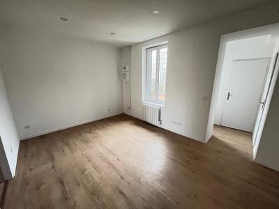 Appartement - 42 m² - 3 pièces