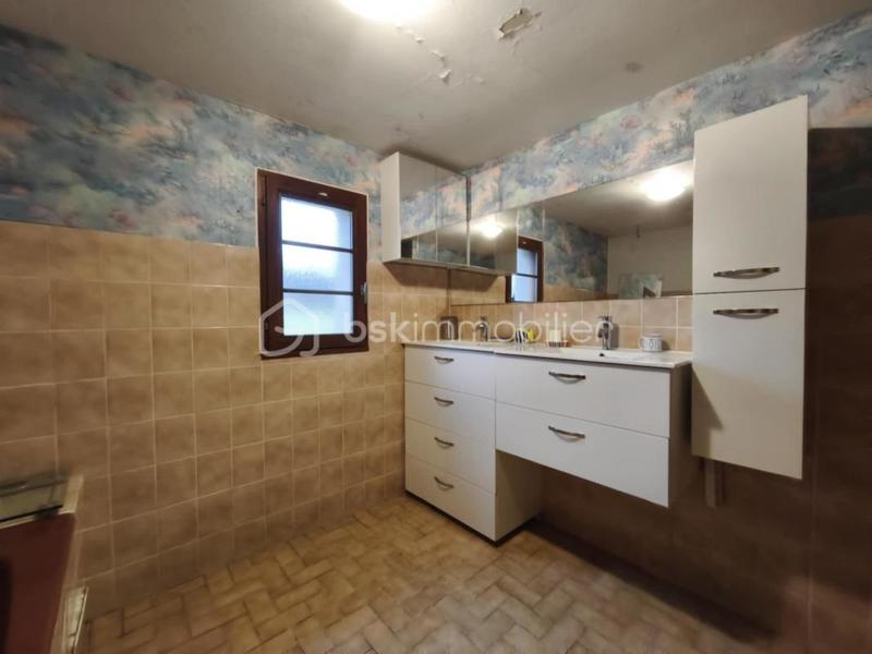 Maison - 156 m² - 9 pièces