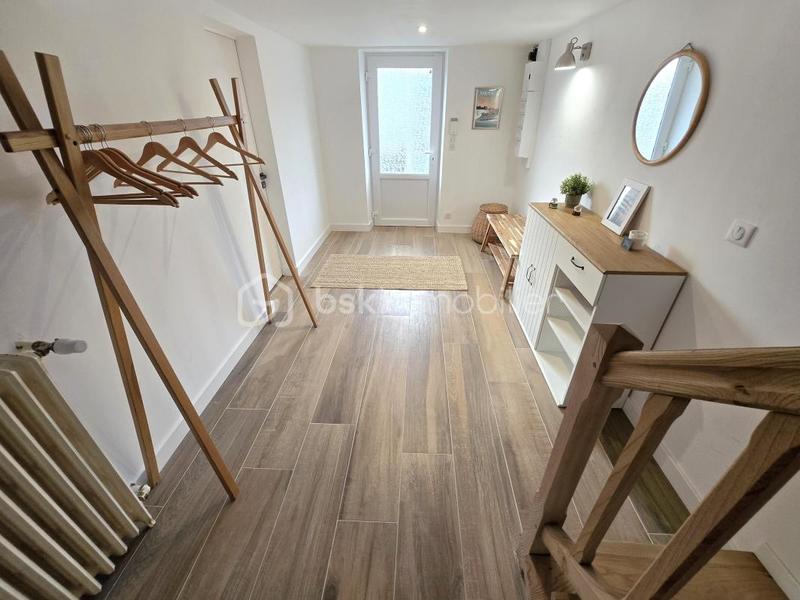 Maison - 95 m² - 5 pièces