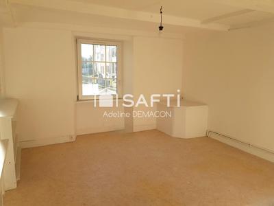 Maison - 134 m² - 7 pièces