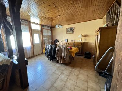 Maison - 102 m² - 4 pièces