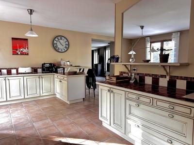 Villa - 162 m² - 7 pièces