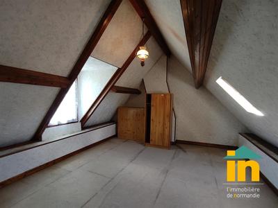 Maison de ville - 96 m² - 4 pièces