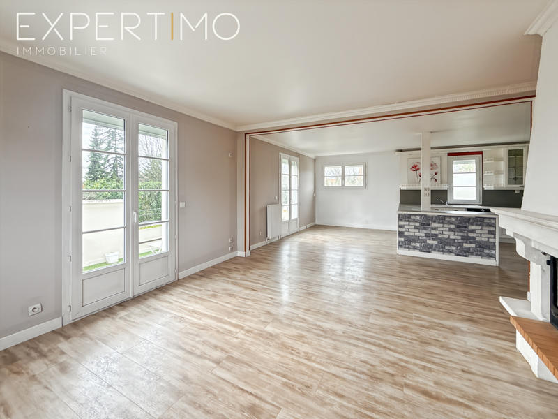 Maison - 106 m² - 6 pièces