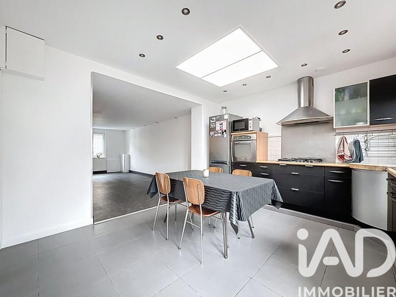 Maison - 111 m² - 5 pièces