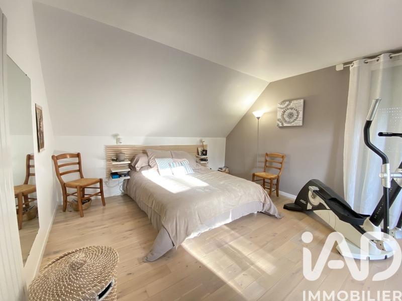 Maison - 180 m² - 8 pièces