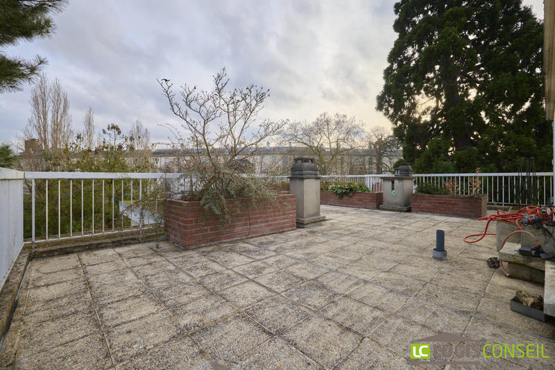 Appartement - 163 m² - 5 pièces