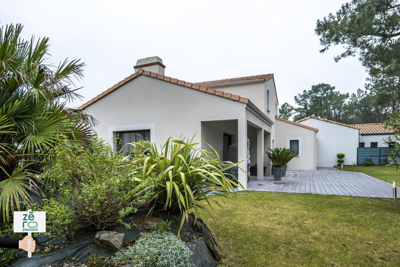 Maison - 101 m² - 3 pièces