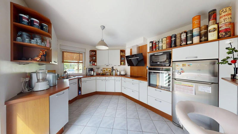 Maison - 120 m² - 6 pièces