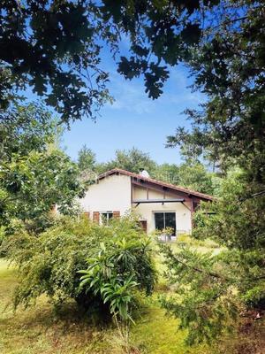 Maison traditionnelle - 96 m² - 4 pièces