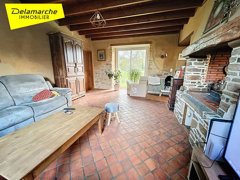 Maison - 208 m² - 9 pièces