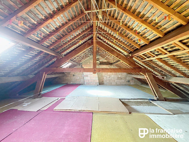 Maison - 85 m² - 5 pièces