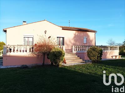 Maison - 140 m² - 5 pièces